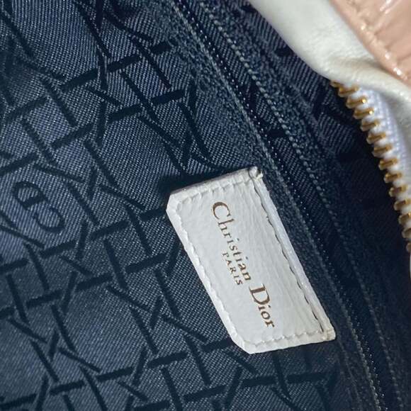 CHRISTIAN DIOR Cream Leather Shoulder Bag - Picture 12 of 13